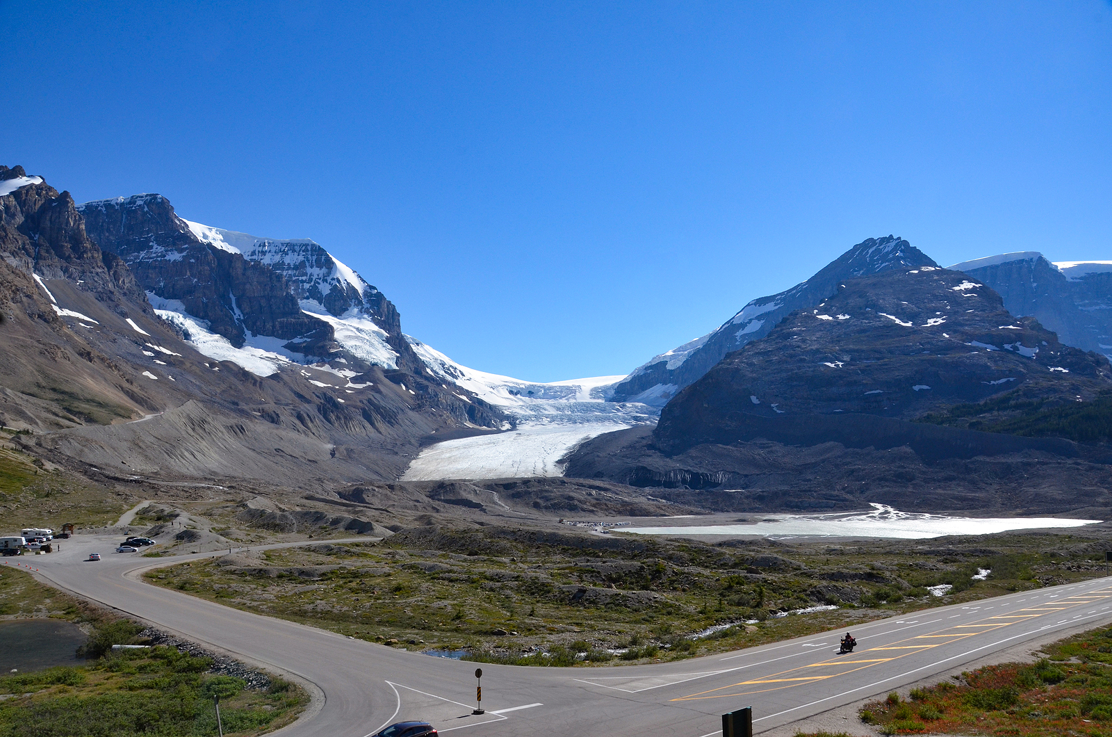 Jasper, Ab / Canada - July 26, 2017:  Columbia Icefield, Seen Fr