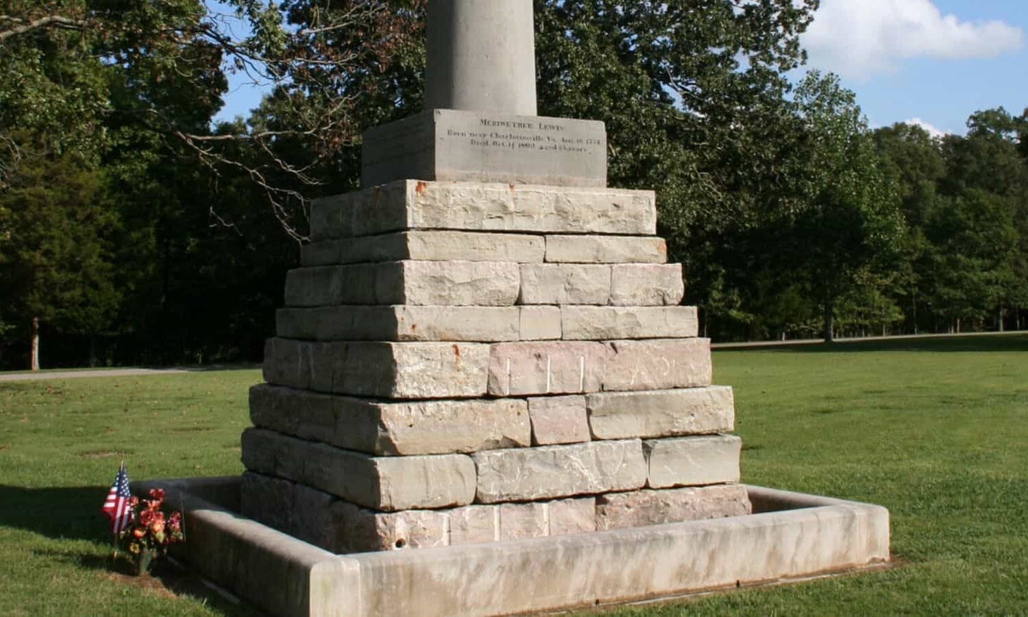 Meriwether Lewis Monument